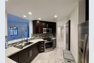 1310 E Ocean Boulevard #101, Long Beach, CA 90802 - Photo 19