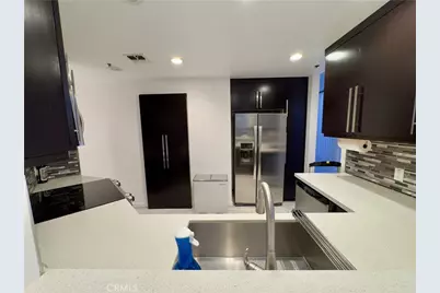 1310 E Ocean Boulevard #101, Long Beach, CA 90802 - Photo 15