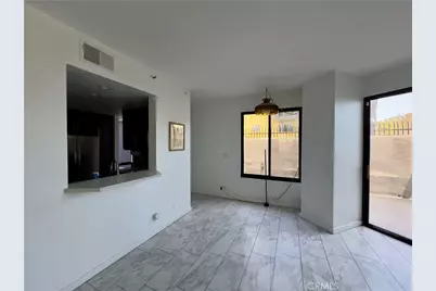 1310 E Ocean Boulevard #101, Long Beach, CA 90802 - Photo 5