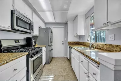 1632 Windmill Lane #D, Corona, CA 92879 - Photo 5