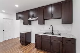 727 E 94th St, Los Angeles, CA 90002 - Photo 11