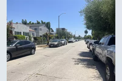 1821 S Curson Avenue, Los Angeles, CA 90019 - Photo 13