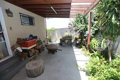 2432 N Eastern Avenue, Los Angeles, CA 90032 - Photo 19