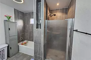 5820 Cimarron St, Los Angeles, CA 90047 - Photo 13