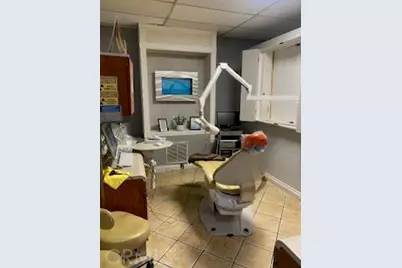 562 W Valley Boulevard, Colton, CA 92324 - Photo 21