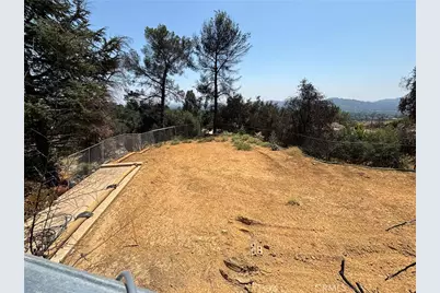 3696 Chaney Trail, Altadena, CA 91001 - Photo 15