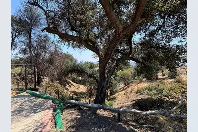 3696 Chaney Trail, Altadena, CA 91001 - Photo 11