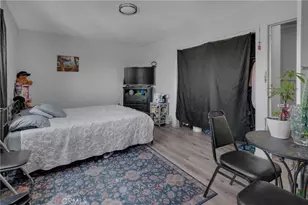 2200 E 105th St, Los Angeles, CA 90002 - Photo 9