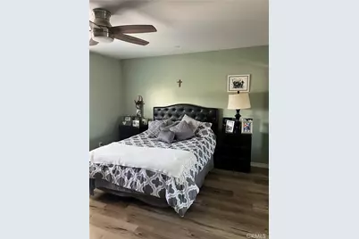 995 E 55th Street, Los Angeles, CA 90011 - Photo 23