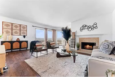 2700 E Panorama Drive #402, Signal Hill, CA 90755 - Photo 3