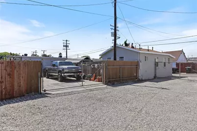 15323 Paramount Boulevard, Paramount, CA 90723 - Photo 63