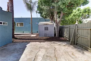 7400 S Hobart, Los Angeles, CA 90047 - Photo 29
