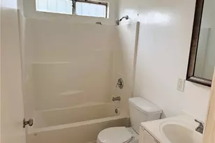 146 83rd St, Los Angeles, CA 90003 - Photo 13