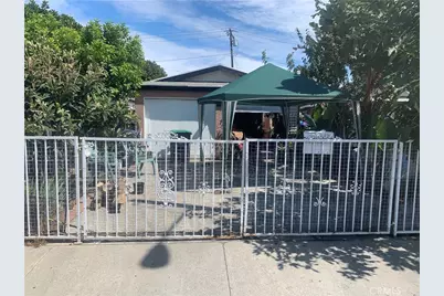 22414 Horst, Hawaiian Gardens, CA 90716 - Photo 1