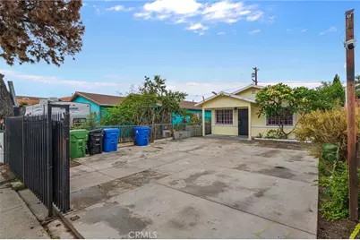 11513 S San Pedro, Los Angeles, CA 90061 - Photo 1