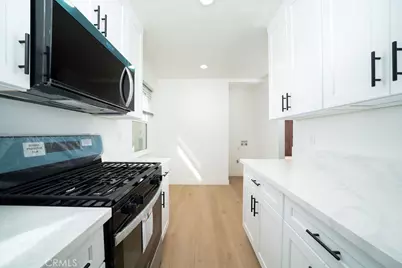 1044 Cedar Avenue, Long Beach, CA 90813 - Photo 27