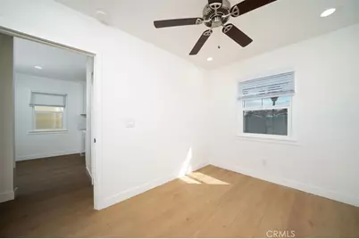 1044 Cedar Avenue, Long Beach, CA 90813 - Photo 39