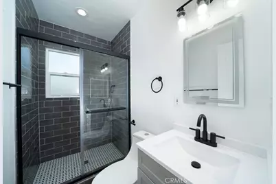 1044 Cedar Avenue, Long Beach, CA 90813 - Photo 35