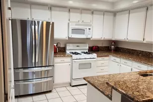 4861 Lago, Huntington Beach, CA 92649 - Photo 7