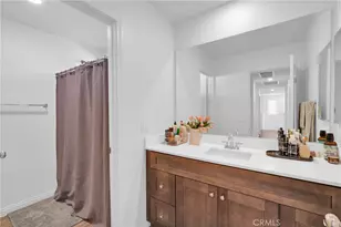 11081 Clear Lake Ln, Jurupa Valley, CA 91752 - Photo 39