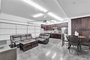 11081 Clear Lake Ln, Jurupa Valley, CA 91752 - Photo 41