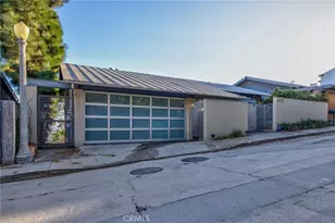 4022 Braeburn Way, Los Angeles, CA 90027 - Photo 3