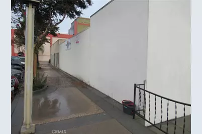 9733 Flower Street, Bellflower, CA 90706 - Photo 7