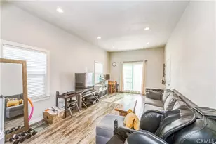 351 N Spaulding Ave, Los Angeles, CA 90036 - Photo 29