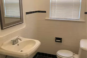 351 N Spaulding Ave, Los Angeles, CA 90036 - Photo 15