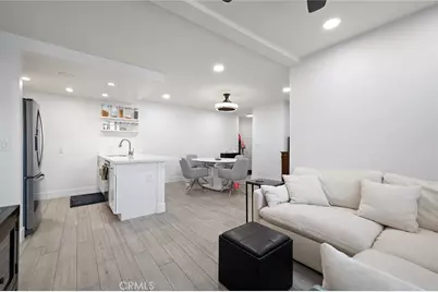 327 Chestnut Avenue #102, Long Beach, CA 90802 - Photo 3