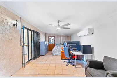 7371 Lyons, Hesperia, CA 92345 - Photo 3