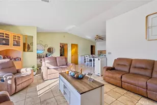 7371 Lyons, Hesperia, CA 92345 - Photo 21