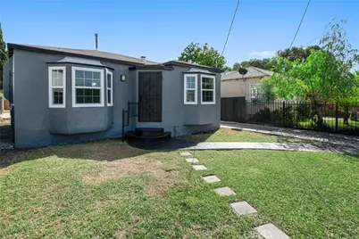 11204 Alvaro, Los Angeles, CA 90059 - Photo 5