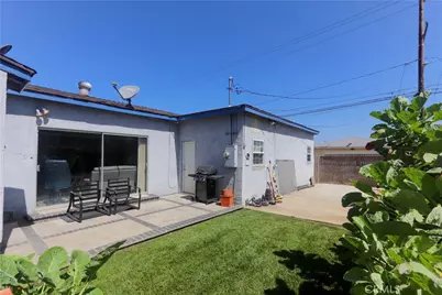 1119 Electric Street, Gardena, CA 90248 - Photo 3