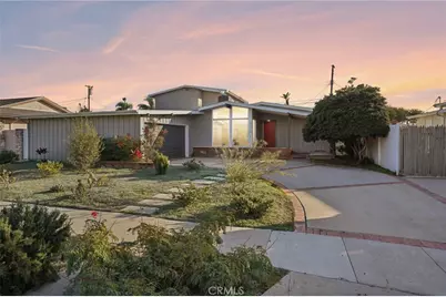 6510 E Driscoll Street, Long Beach, CA 90815 - Photo 1