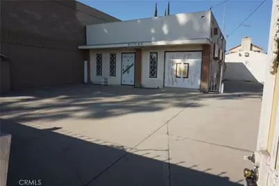 8121 Rosecrans, Paramount, CA 90723 - Photo 3