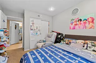 7035 Woodley, Van Nuys, CA 91406 - Photo 13