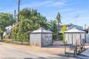 5211 Halldale, Los Angeles, CA 90062 - Photo 9