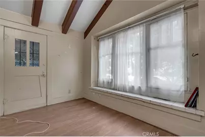 1021 W 48th, Los Angeles, CA 90037 - Photo 9