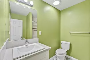 4012 S Budlong Ave, Los Angeles, CA 90037 - Photo 25