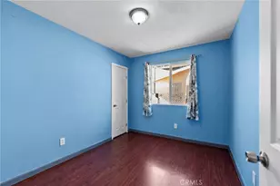 758 E 76th Pl Pl, Los Angeles, CA 90001 - Photo 17