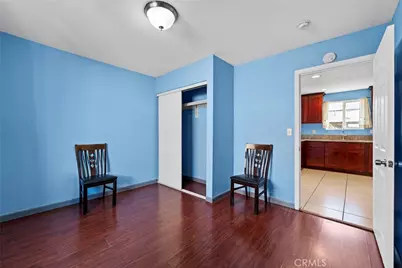 758 E 76th Pl Place, Los Angeles, CA 90001 - Photo 21