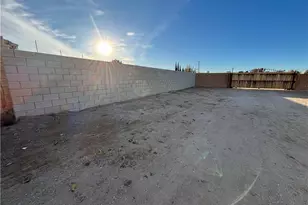 15137 Luna Rd, Victorville, CA 92392 - Photo 19