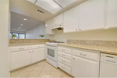 1903 Temple #104, Signal Hill, CA 90755 - Photo 13