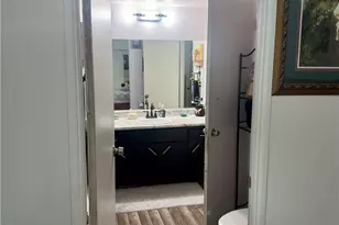 12700 Elliott Ave, El Monte, CA 91732 - Photo 21