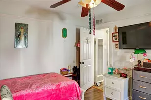 5008 Cimarron, Los Angeles, CA 90062 - Photo 17