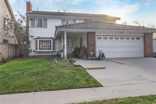 13530 Darvalle, Cerritos, CA 90703 - Photo 3