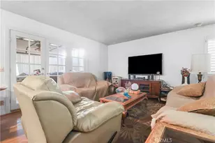 13530 Darvalle, Cerritos, CA 90703 - Photo 11