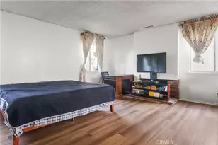 13530 Darvalle, Cerritos, CA 90703 - Photo 15