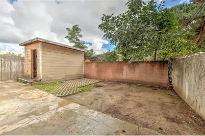 15364 Naranja, Paramount, CA 90723 - Photo 25